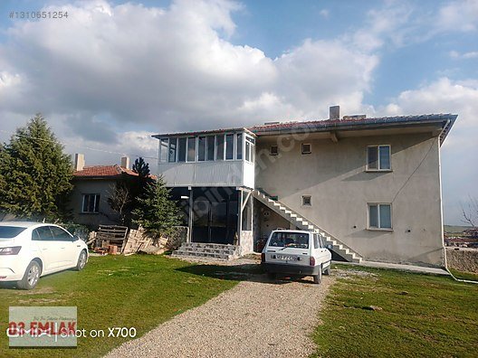 03 EMLAK(Ahmet Baştuğ'dan) 1700m2 ARSA ÜZERİN'DE /İKİ KATLI/EV fotoğraf 3