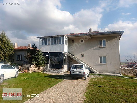 03 EMLAK(Ahmet Baştuğ'dan) 1700m2 ARSA ÜZERİN'DE /İKİ KATLI/EV fotoğraf 4